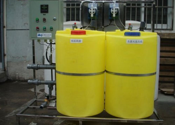 What is the Process of Treating Wastewater for Machine Cleaning?